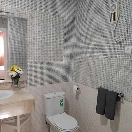 Torrequebrada Apartman *